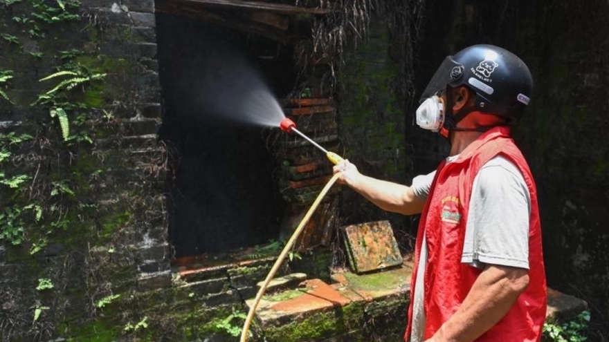 Trung Quốc tăng cường phòng chống dịch Chikungunya